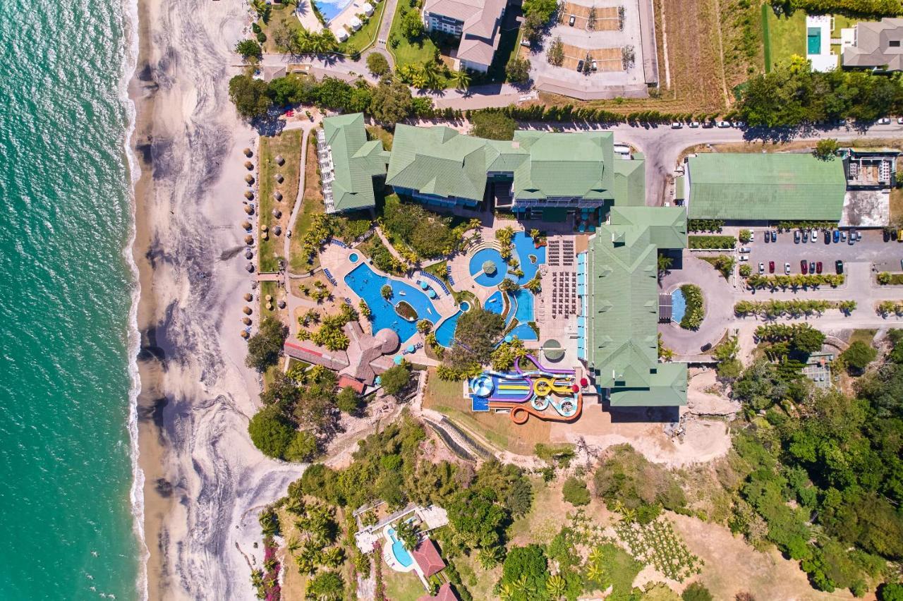 Hotel Gran Evenia Bijao Santa Clara  Esterno foto Aerial view of the hotel
