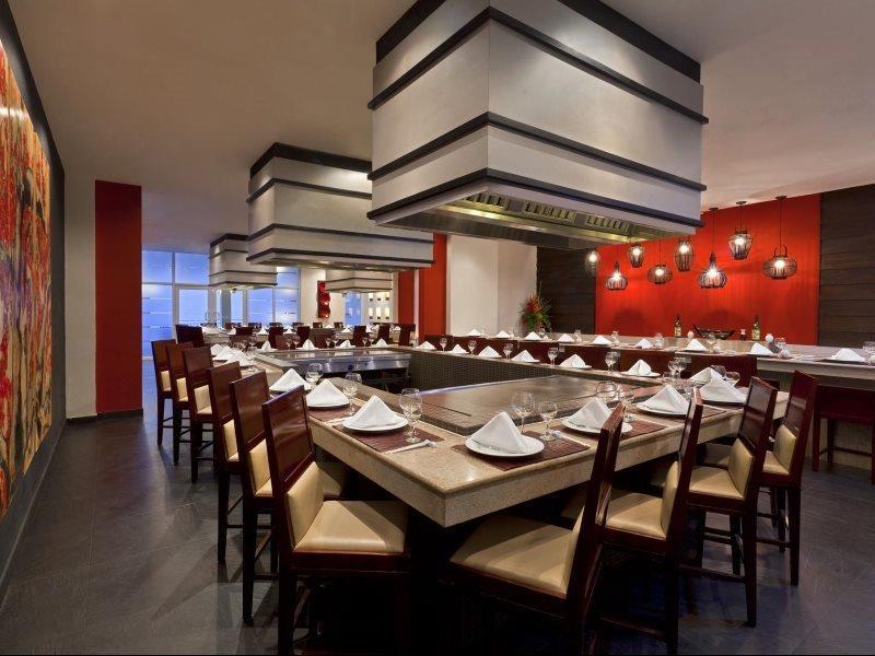 Hotel Gran Evenia Bijao Santa Clara  Esterno foto The restaurant